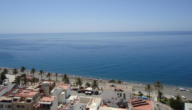 Hotel Las Conchas La Rábita Екстериор снимка